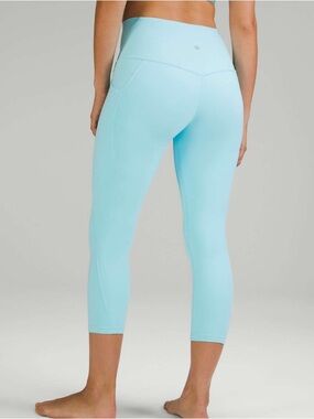 LULULEMON align high rise crop with pocket 23” icing blue